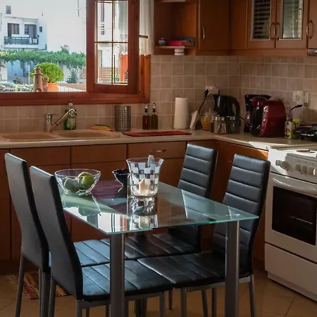Eirini's House Апартаменты