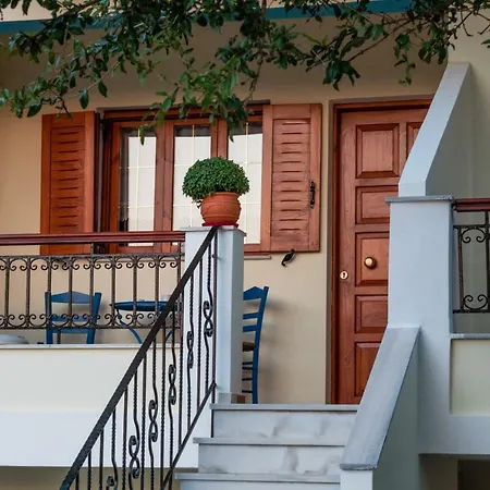Eirini's House Resmo